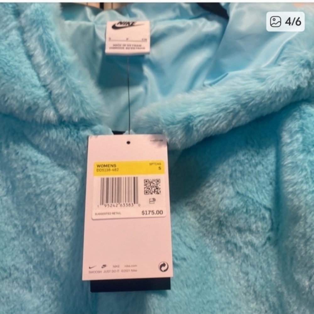 Nike Women's Light Blue Teddy Jacket - Picture 4 of 5